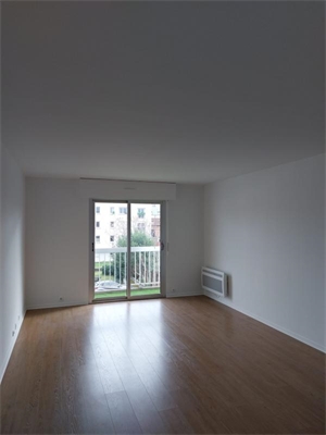 appartement recent à la location -   92500  RUEIL MALMAISON, surface 61 m2 location appartement recent - UBI418490256